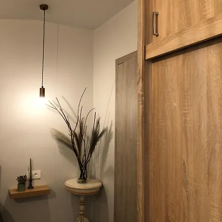 Poepoe Apartment *