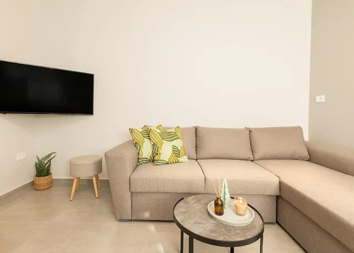 Poepoe * Τρίκαλα